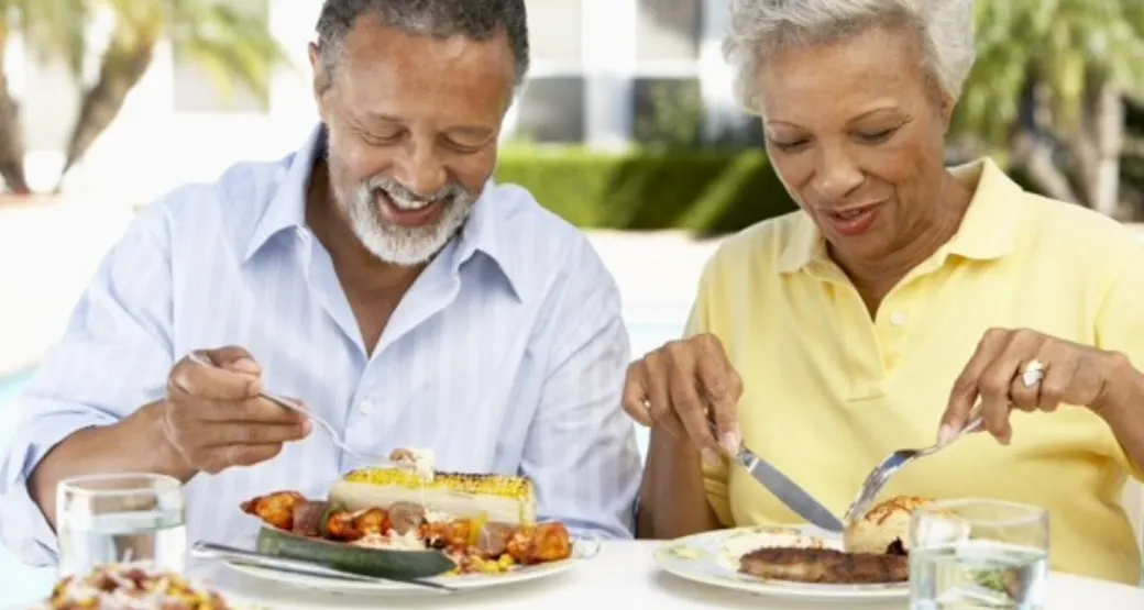 Alimentação é fundamental no tratamento da sarcopenia