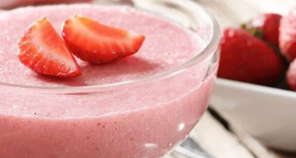 Iogurte vegano de morango