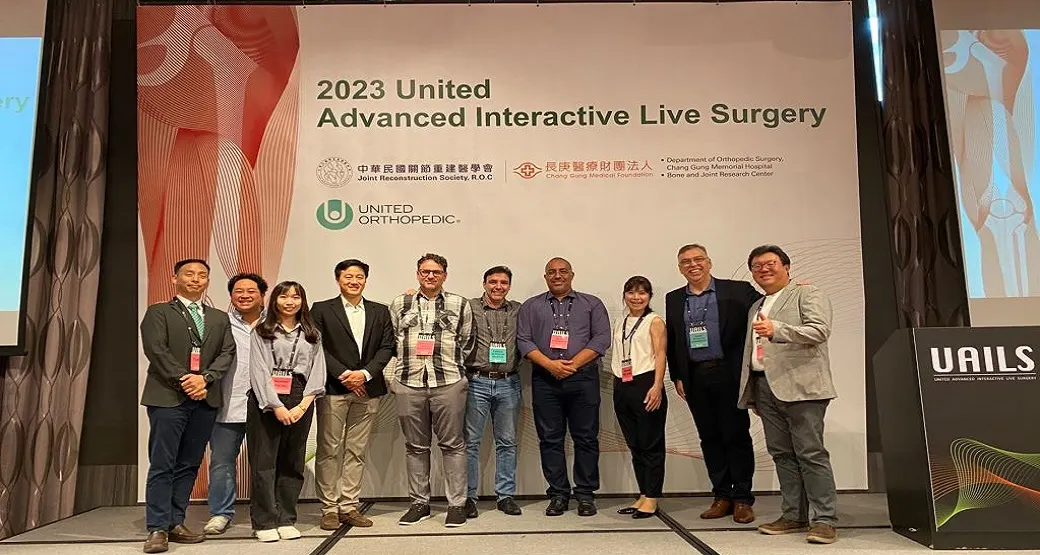 Especialista em cirurgia de quadril da Orto Center participa de Congresso internacional em Taiwan