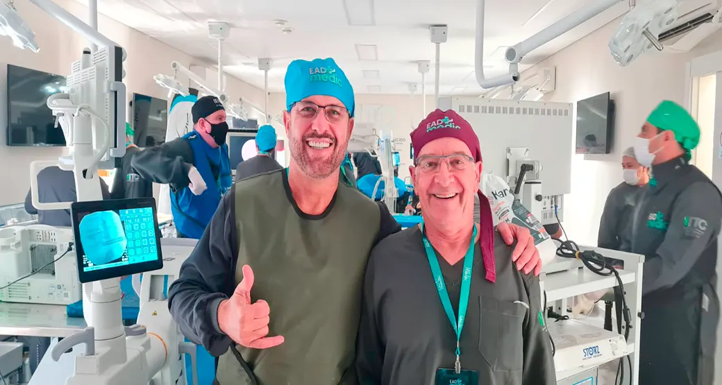 Ortopedistas da Orto Center participaram do Curso de Cirurgia Endoscópica de Coluna Vertebral